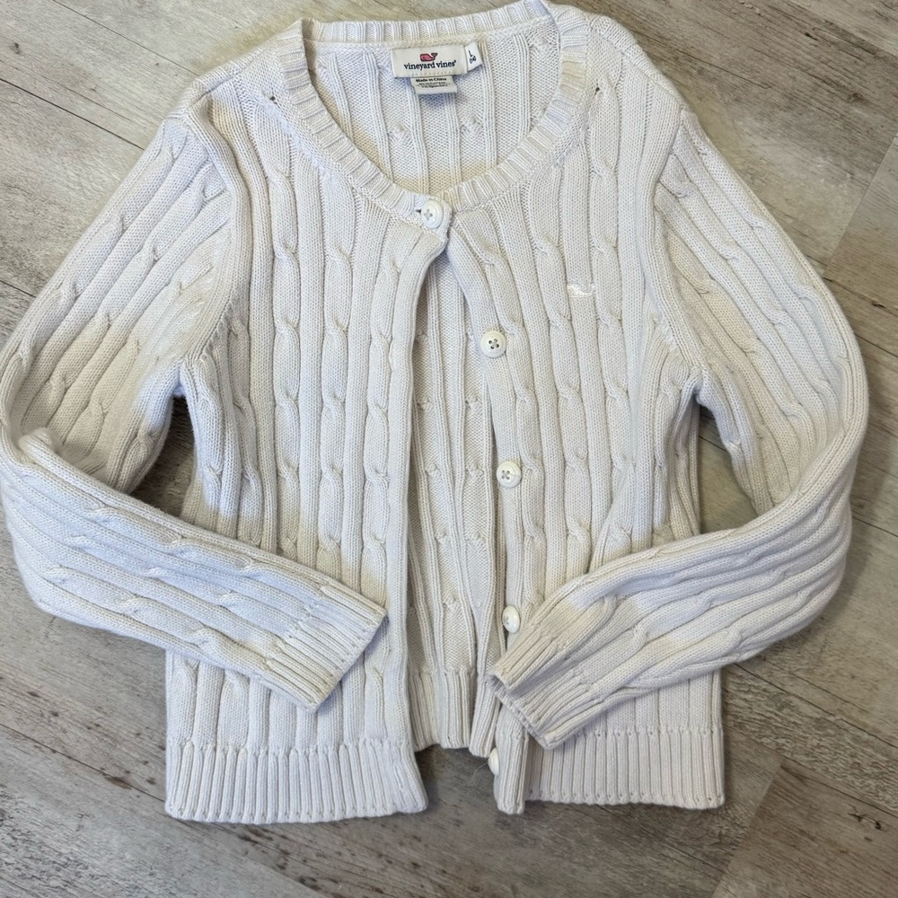 Girls large vineyard vines button up sweater